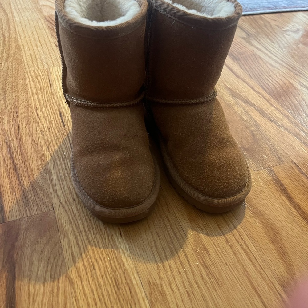 Dream Pairs Tan Shearling Boots
